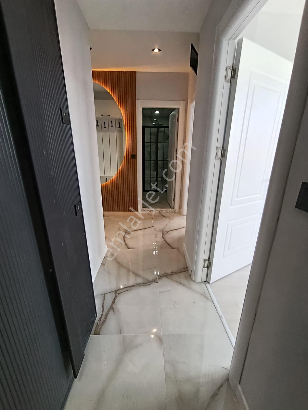 Çamlıca Mahallesinde Sıfır 4+1 Dubleks Daire - Görsel 16