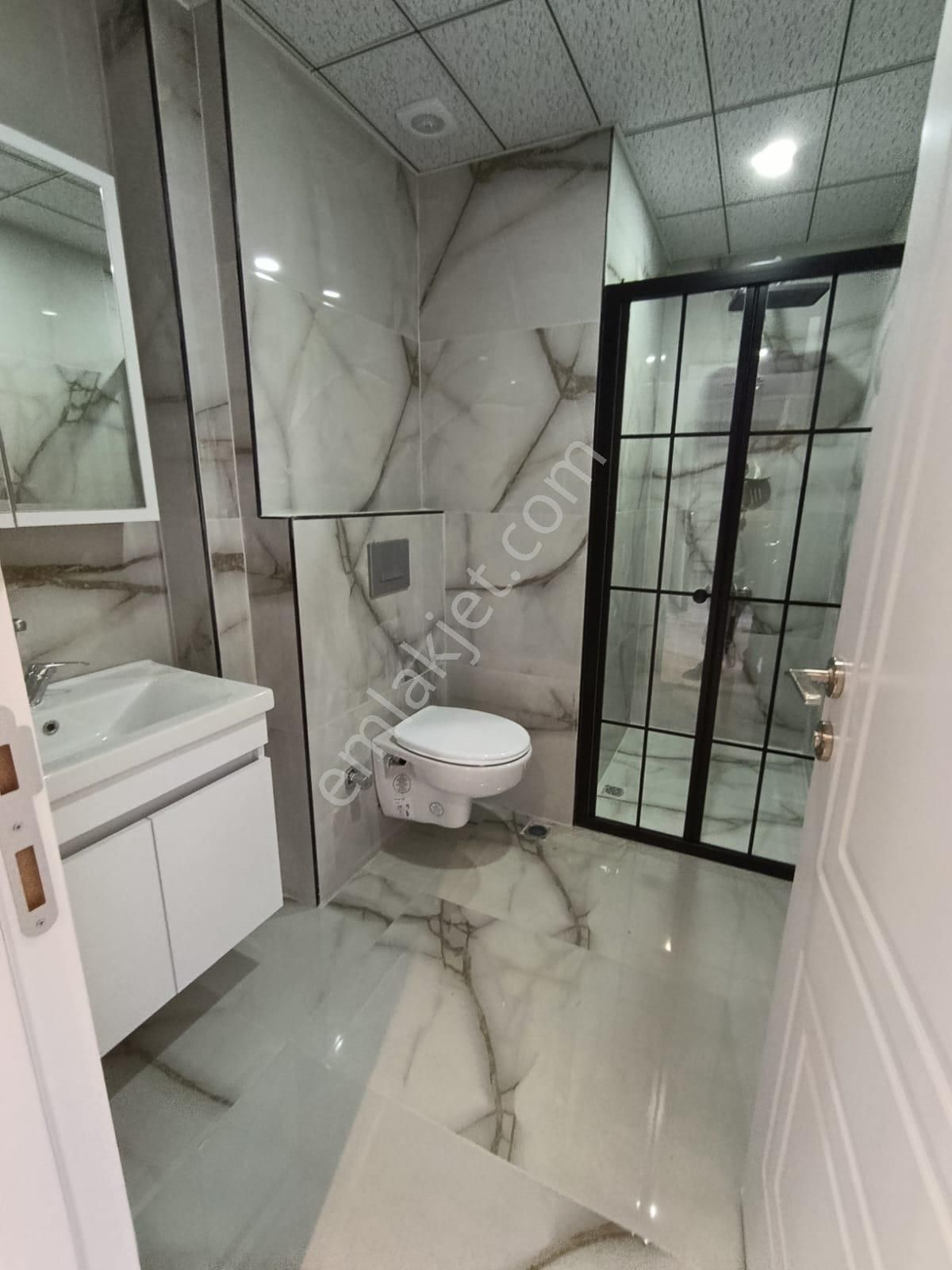 Çamlıca Mahallesinde Sıfır 4+1 Dubleks Daire - Görsel 15