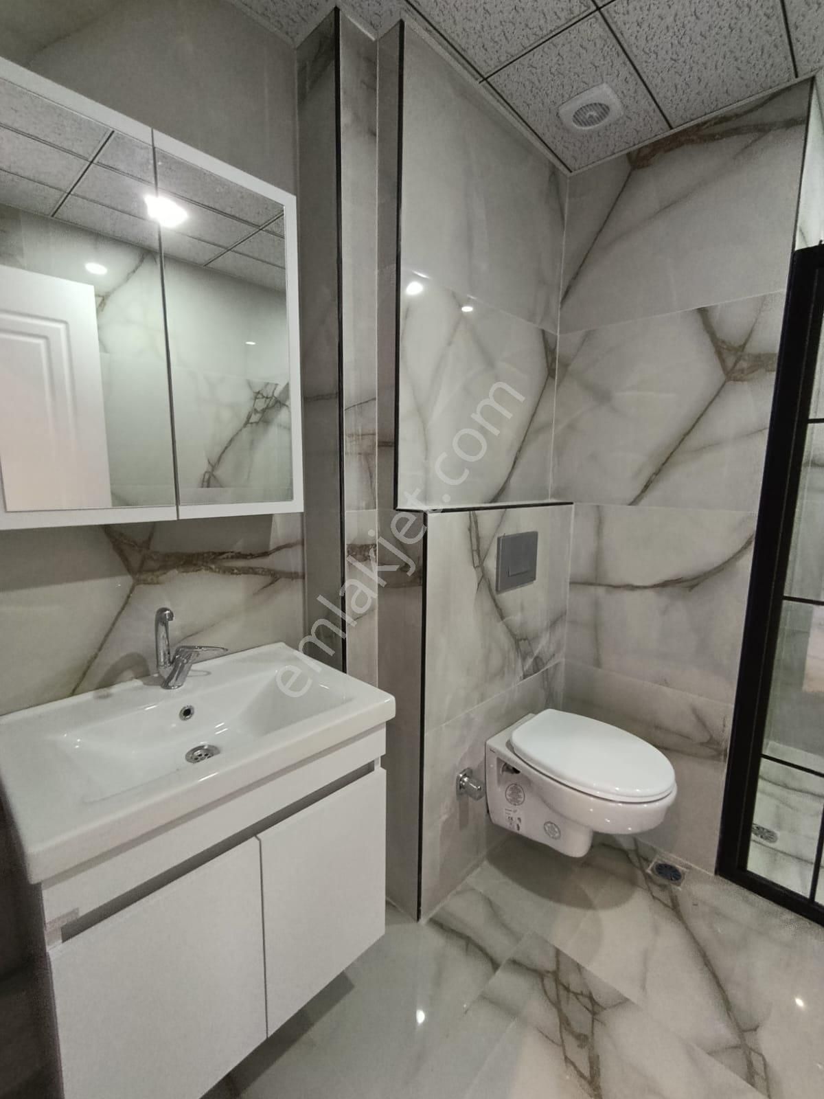 Çamlıca Mahallesinde Sıfır 4+1 Dubleks Daire - Görsel 14