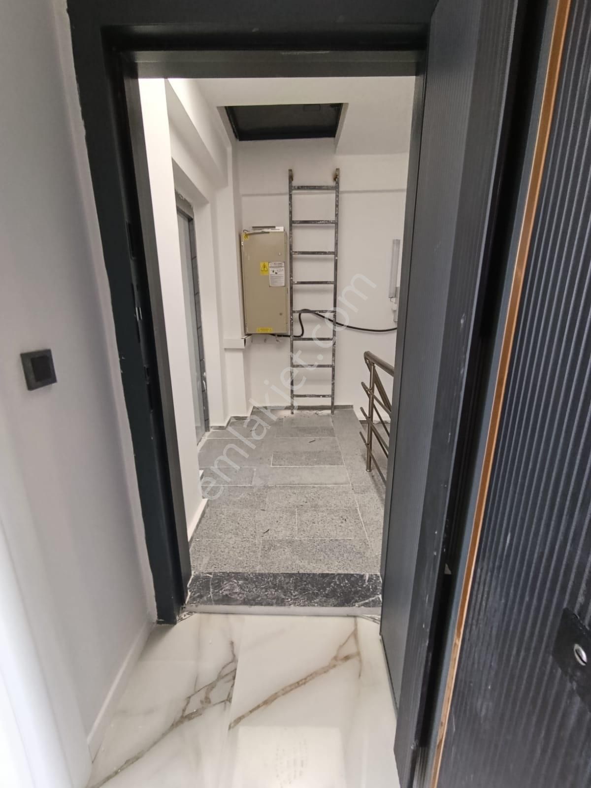 Çamlıca Mahallesinde Sıfır 4+1 Dubleks Daire - Görsel 20