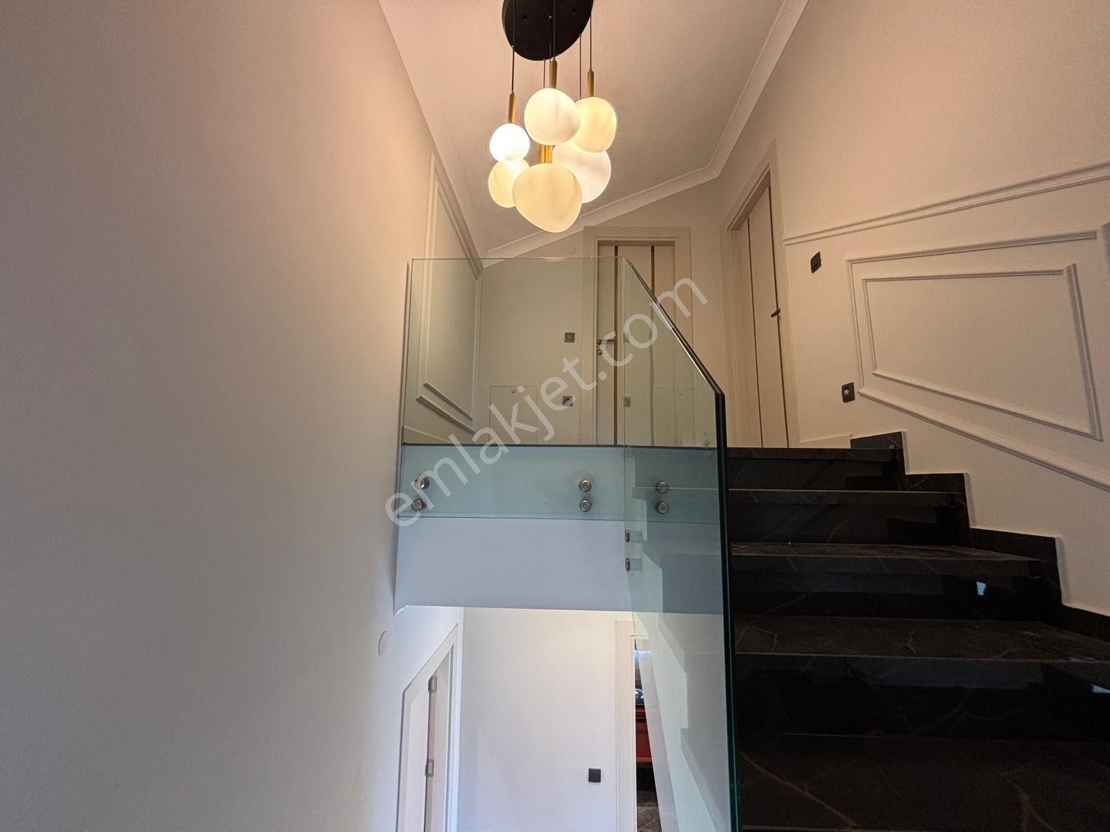 Yiğit'ten Güre'de 4+1 Site İçerisinde Müstakil Havuzlu Lüx Villa - Görsel 17