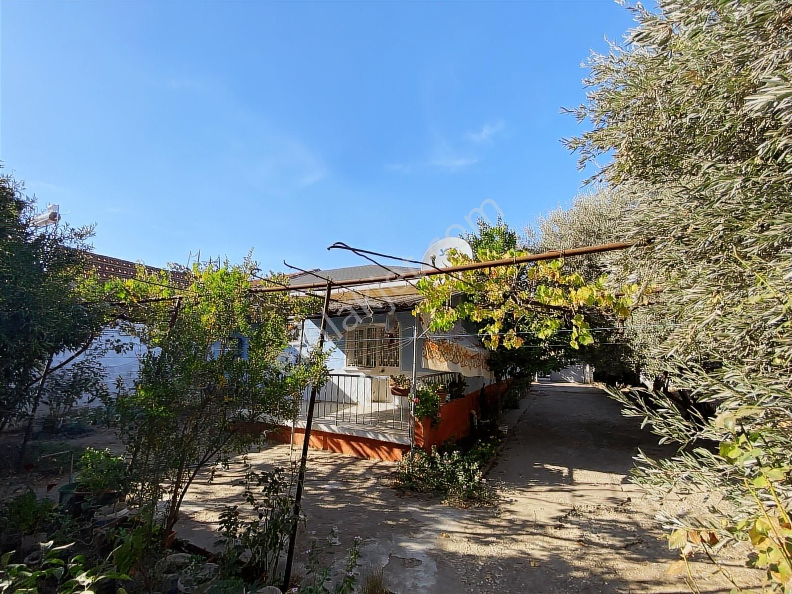 Kent Gayrimenkul'den Bayındır Çırpı Köyü'nde Satılık Müstakil Ev - Görsel 24