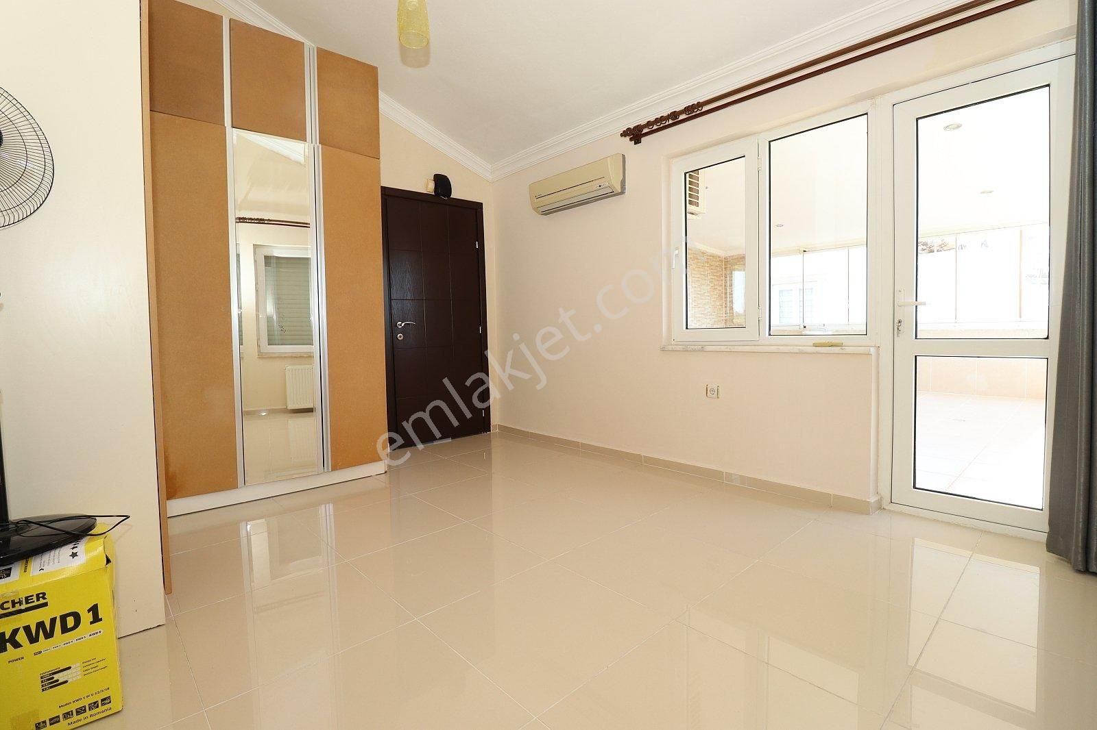 Lara'da Denize 300 M Mesafede Satılık Daire | Tekce - Görsel 11