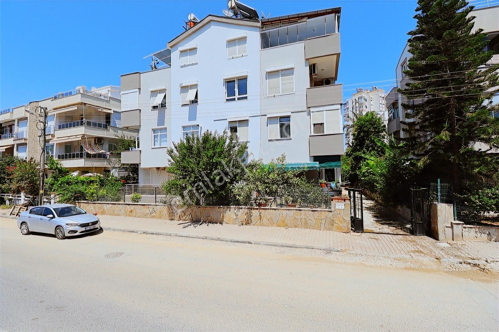 Lara'da Denize 300 M Mesafede Satılık Daire | Tekce - Görsel 14