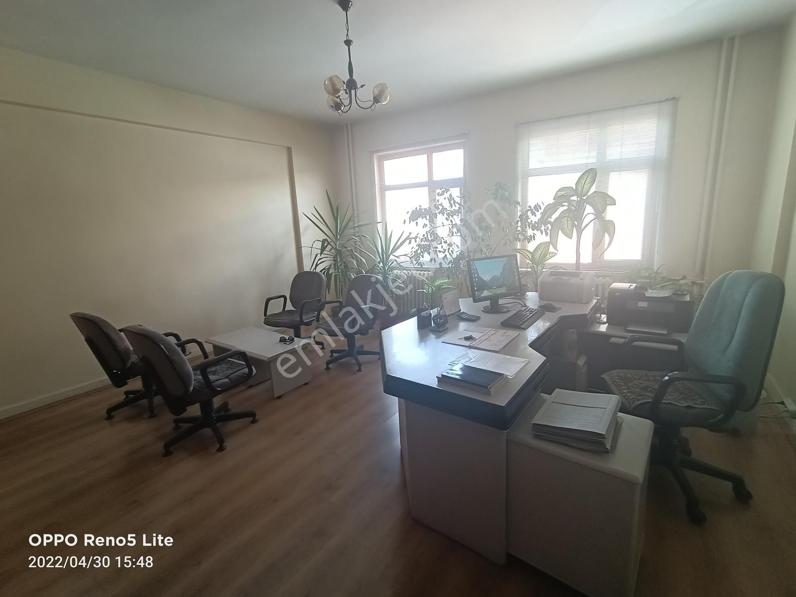 Evkur İşhanında Satılık 2+1 Ofis - Görsel 14