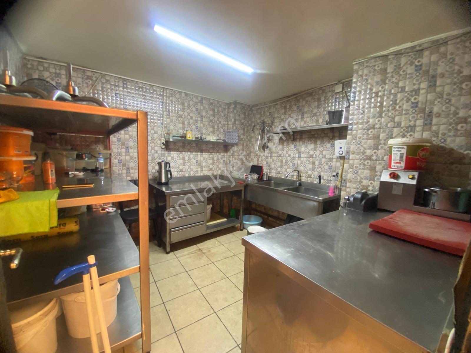 Bess'den İki Eylül Caddesi Üzerinde Kiracılı Satılık İşyeri - Görsel 25