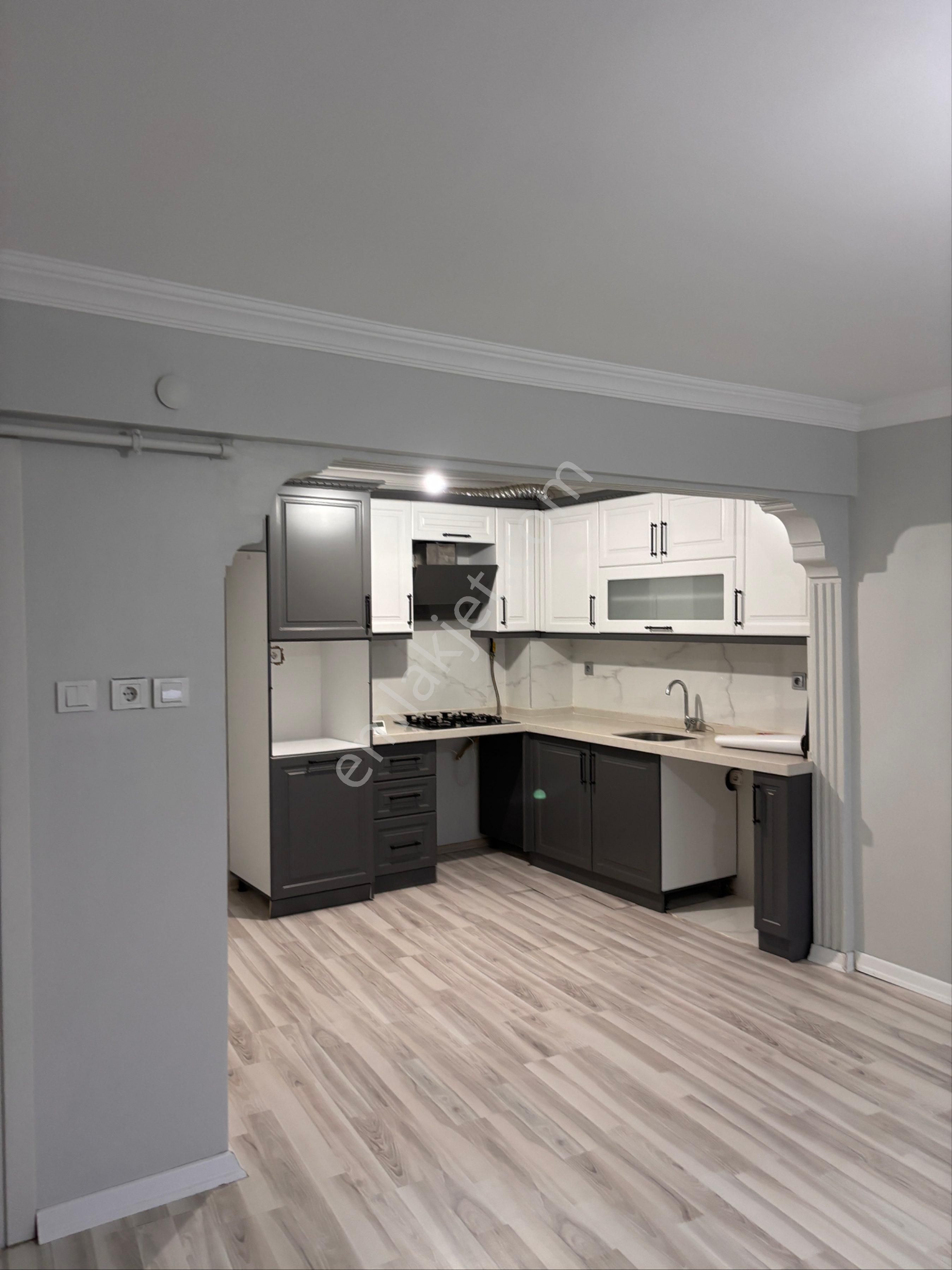 Biga Ada Mahallesinde Kiralık 3+1 Daire - Görsel 17