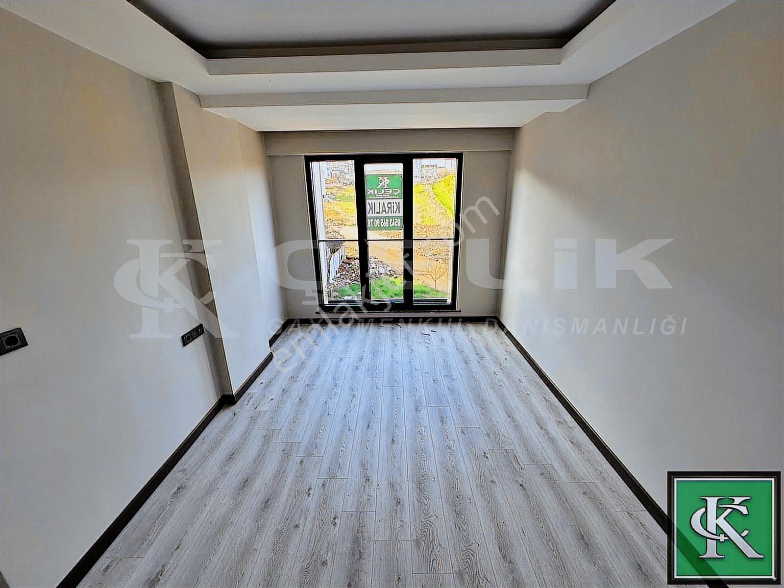 Çelik Emlaktan Yeni Mah 2+0 Oturuma Hazır Kiralık Daire - Görsel 11