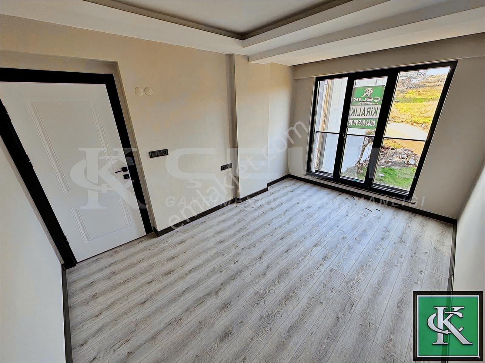 Çelik Emlaktan Yeni Mah 2+0 Oturuma Hazır Kiralık Daire - Görsel 3