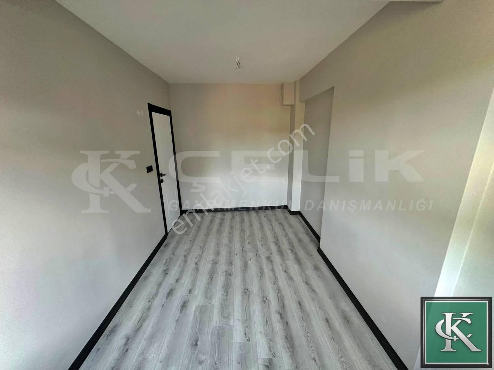 Çelik Emlaktan Yeni Mah 2+0 Oturuma Hazır Kiralık Daire - Görsel 21