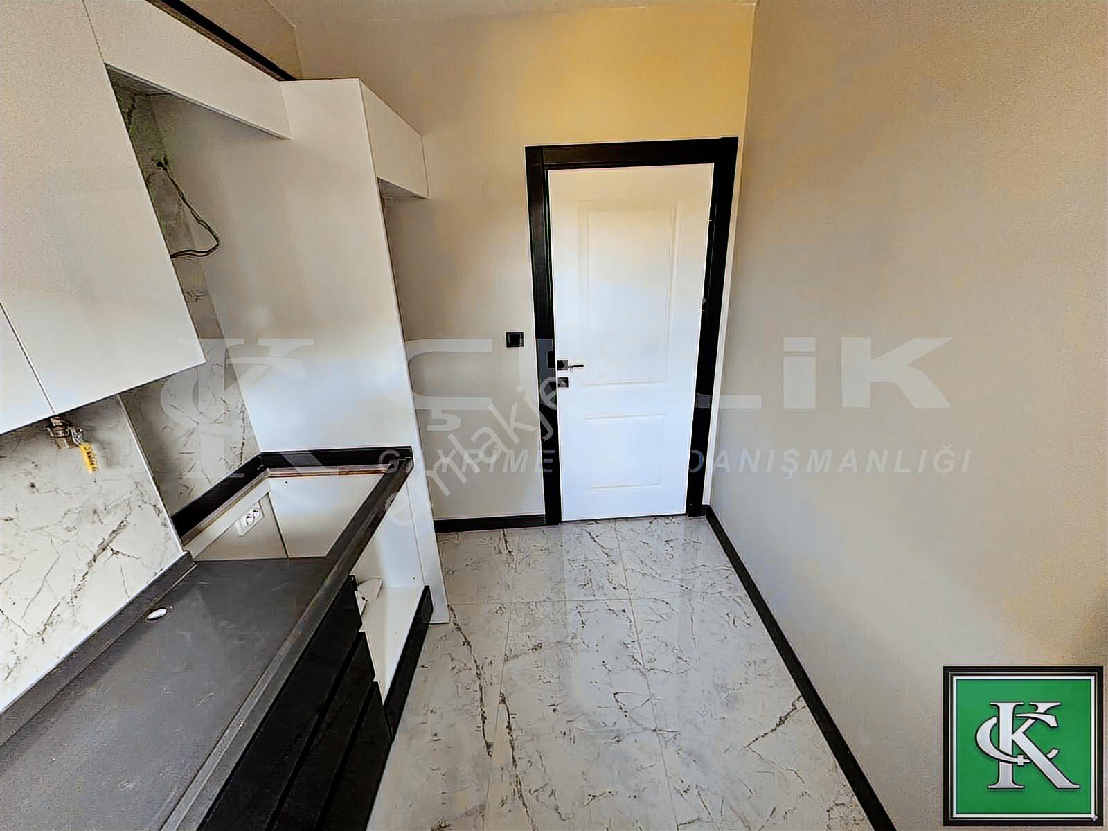 Çelik Emlaktan Yeni Mah 2+0 Oturuma Hazır Kiralık Daire - Görsel 19