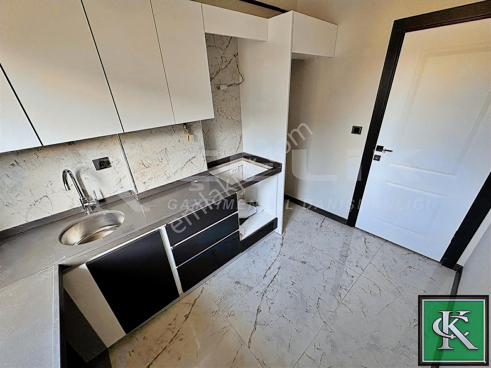 Çelik Emlaktan Yeni Mah 2+0 Oturuma Hazır Kiralık Daire - Görsel 16