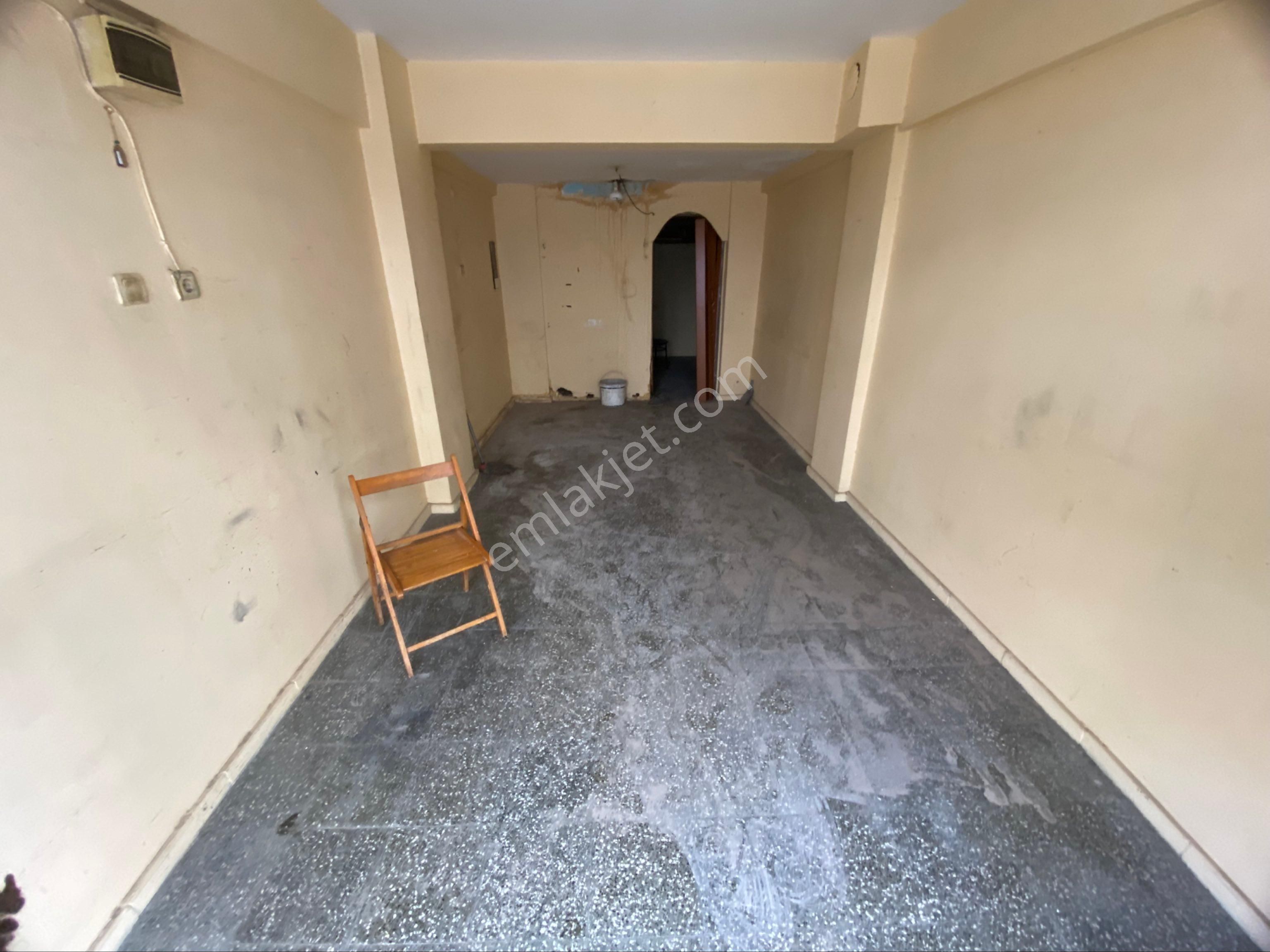 Ulu Önder Caddesi Üzerinde Merkezi Konumda Kiralık Dükkan