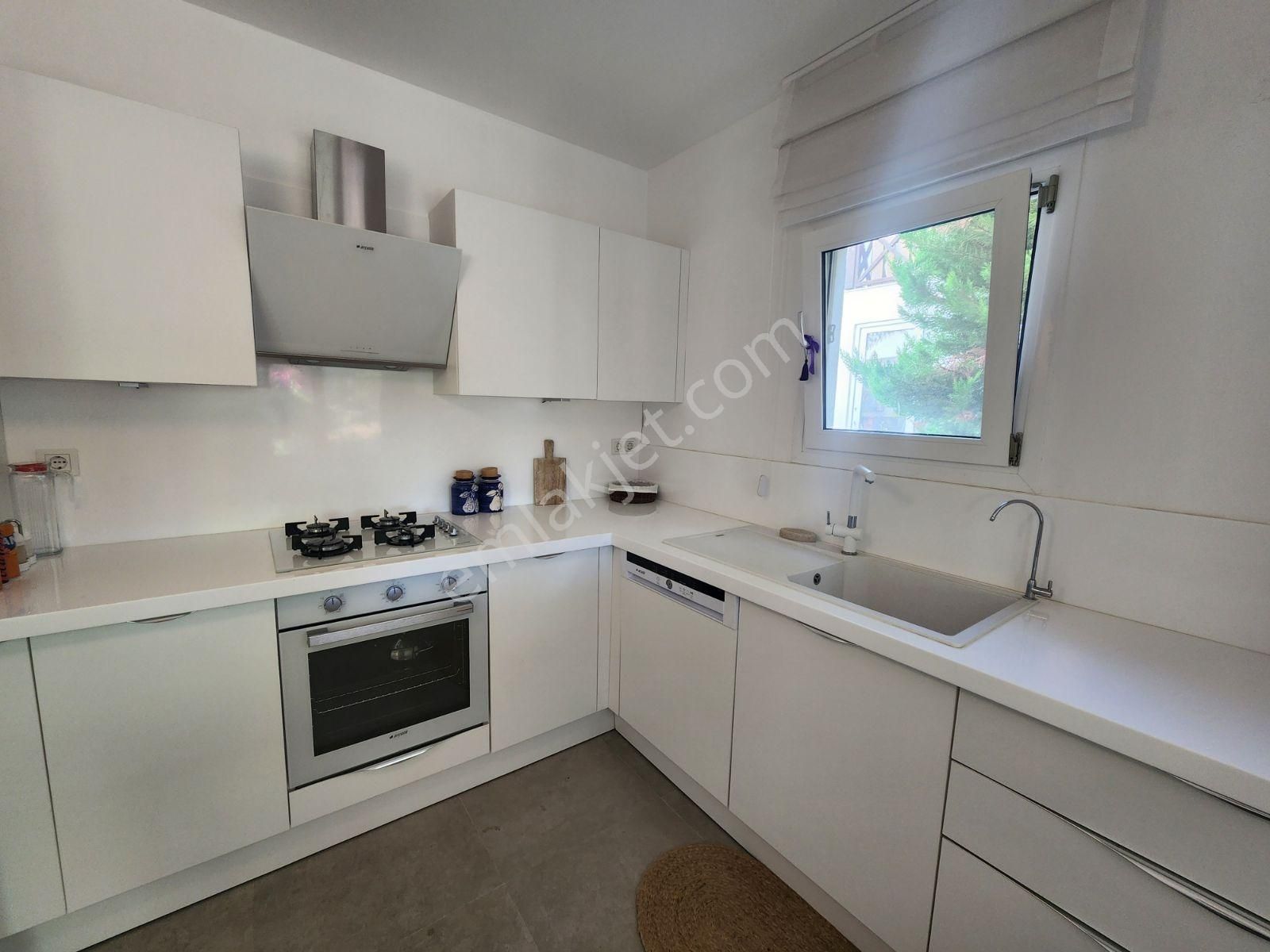 Gümüşlük Denize 500m Müstakil Bahçeli Modern Daire - Görsel 28