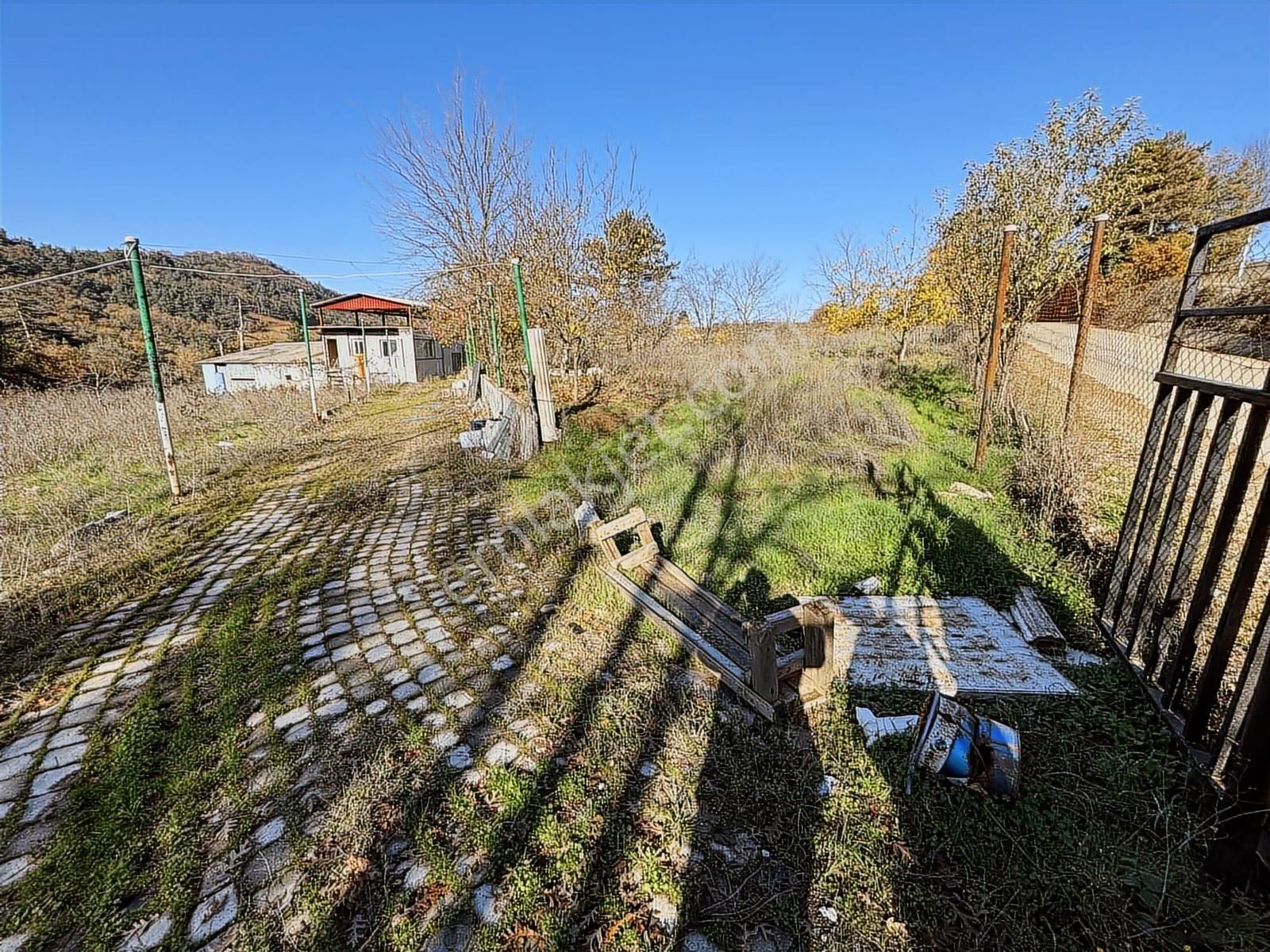 Dağyenice'de 3300 M2 Asfalt Cephe Satılık Arsa Ve Bina - Görsel 10