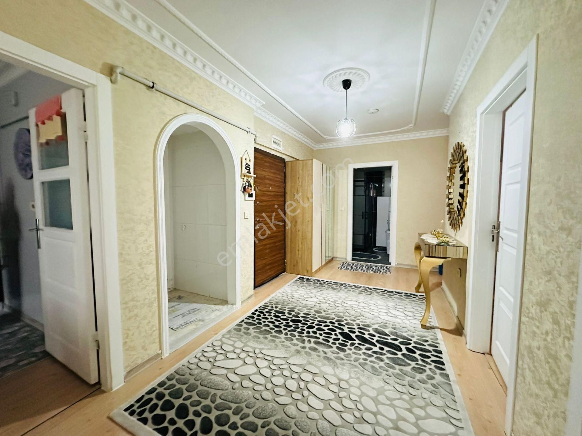 Karapürçek Mahallesinde Full Yapılı Asansörlü Krediye Uygun 3+1 2.katta Satılık Daire !! - Görsel 15