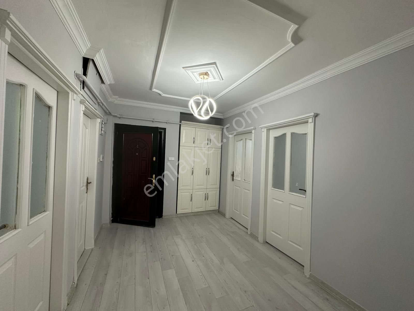 Turgut Özal Bulvarına Yakın 4+1+çb K.mutfak Kaçmaz - Görsel 18