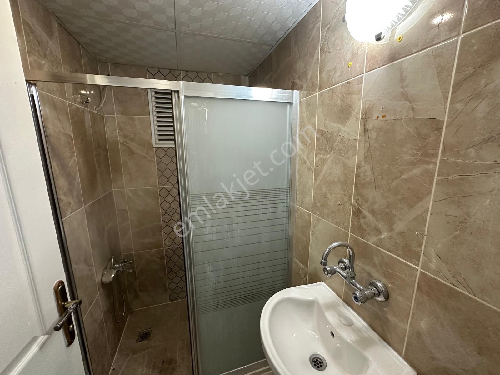 Turgut Özal Bulvarına Yakın 4+1+çb K.mutfak Kaçmaz - Görsel 26