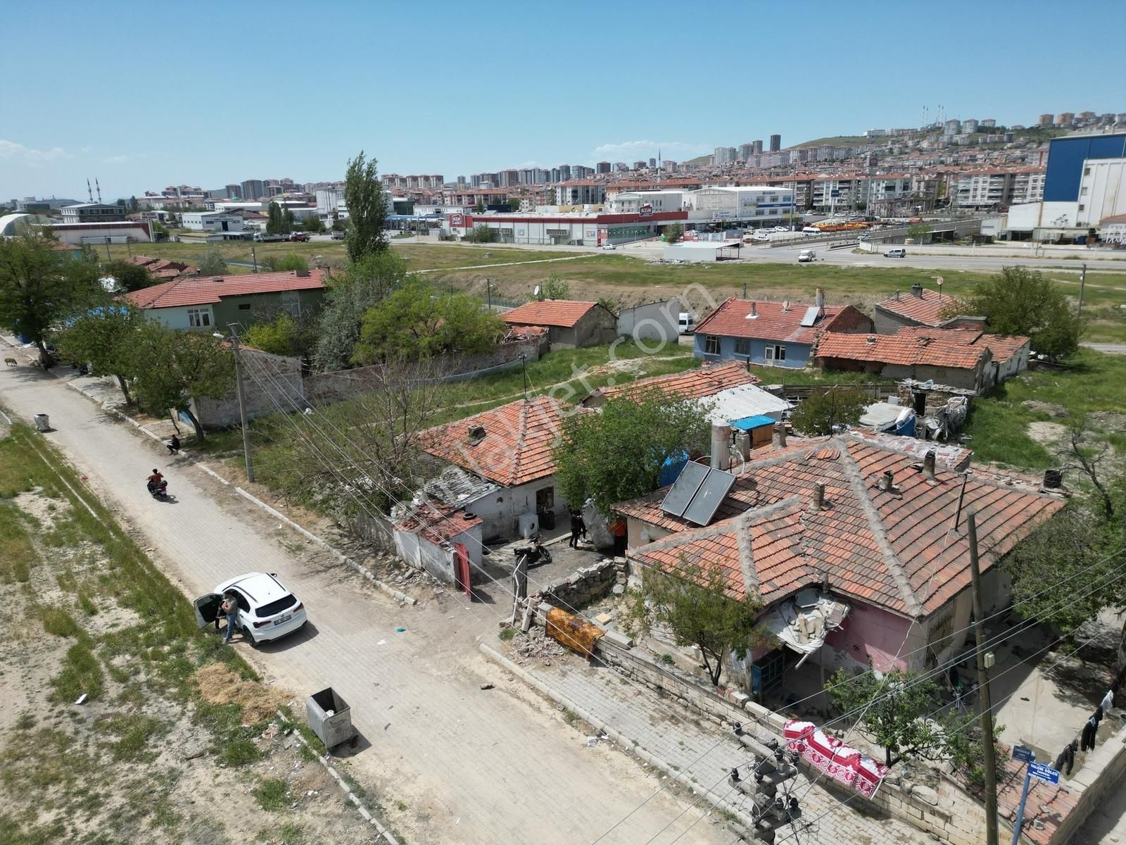 Tuna Gayrimenkul'den Satılık Yatırımlık Arsa - Görsel 2