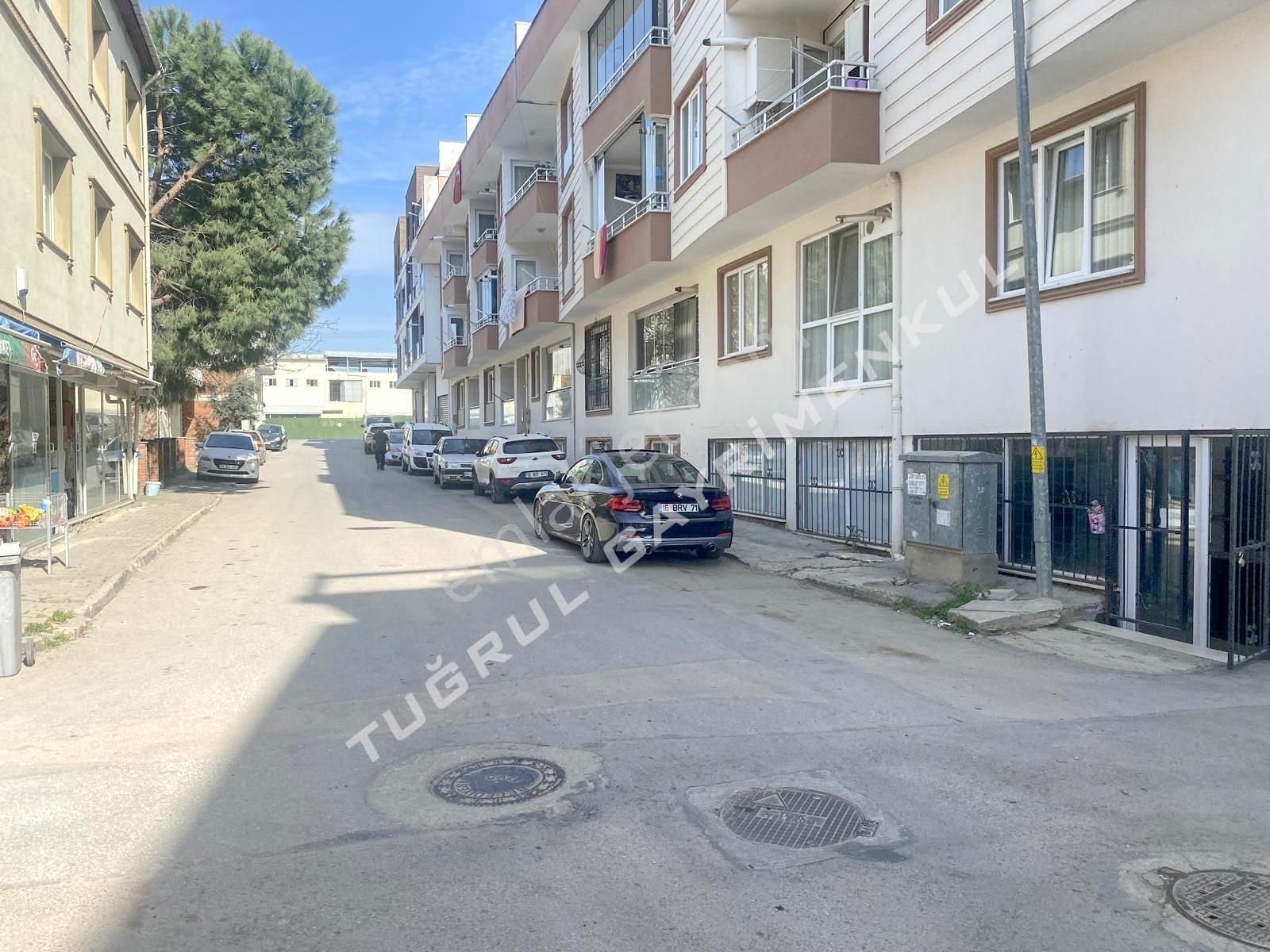 Çalı'da Düz Giriş İşlek Lokasyonda 110m2 Dükkan