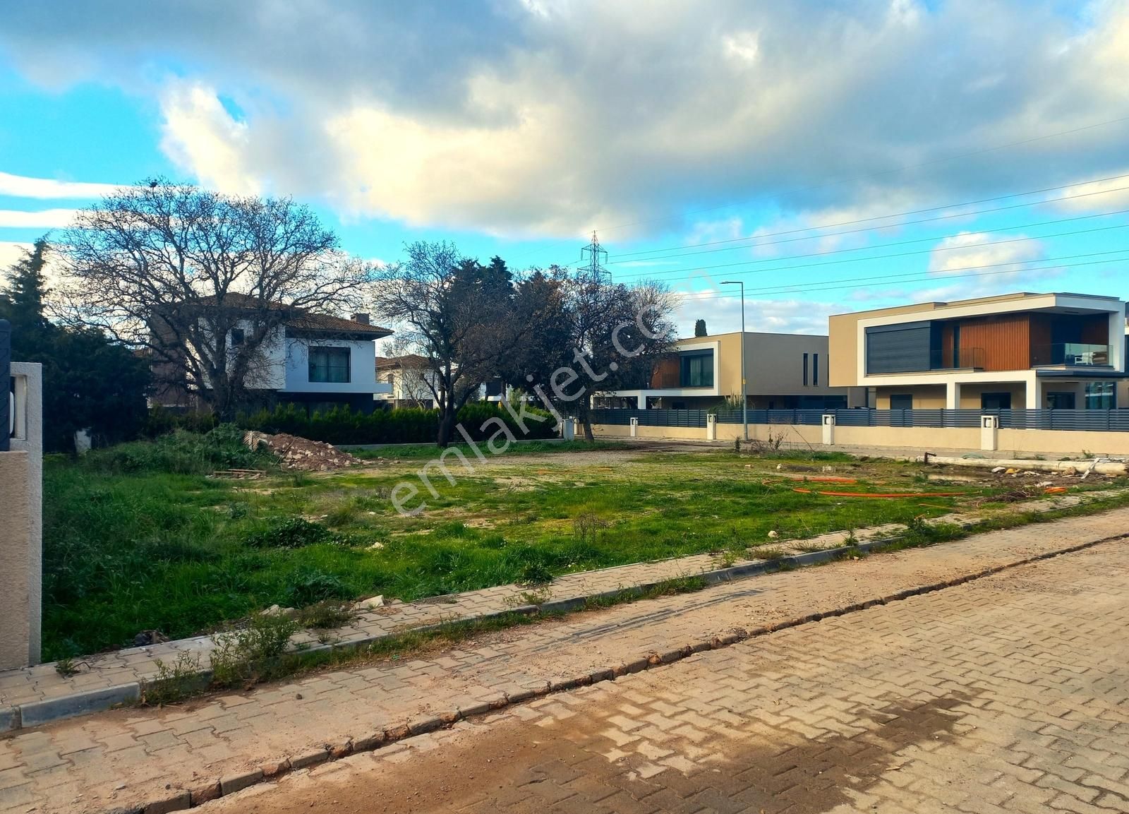 Güzelbahçe Yelki'de Yüksek Değeri Olan İmarlı Arsa - Görsel 9