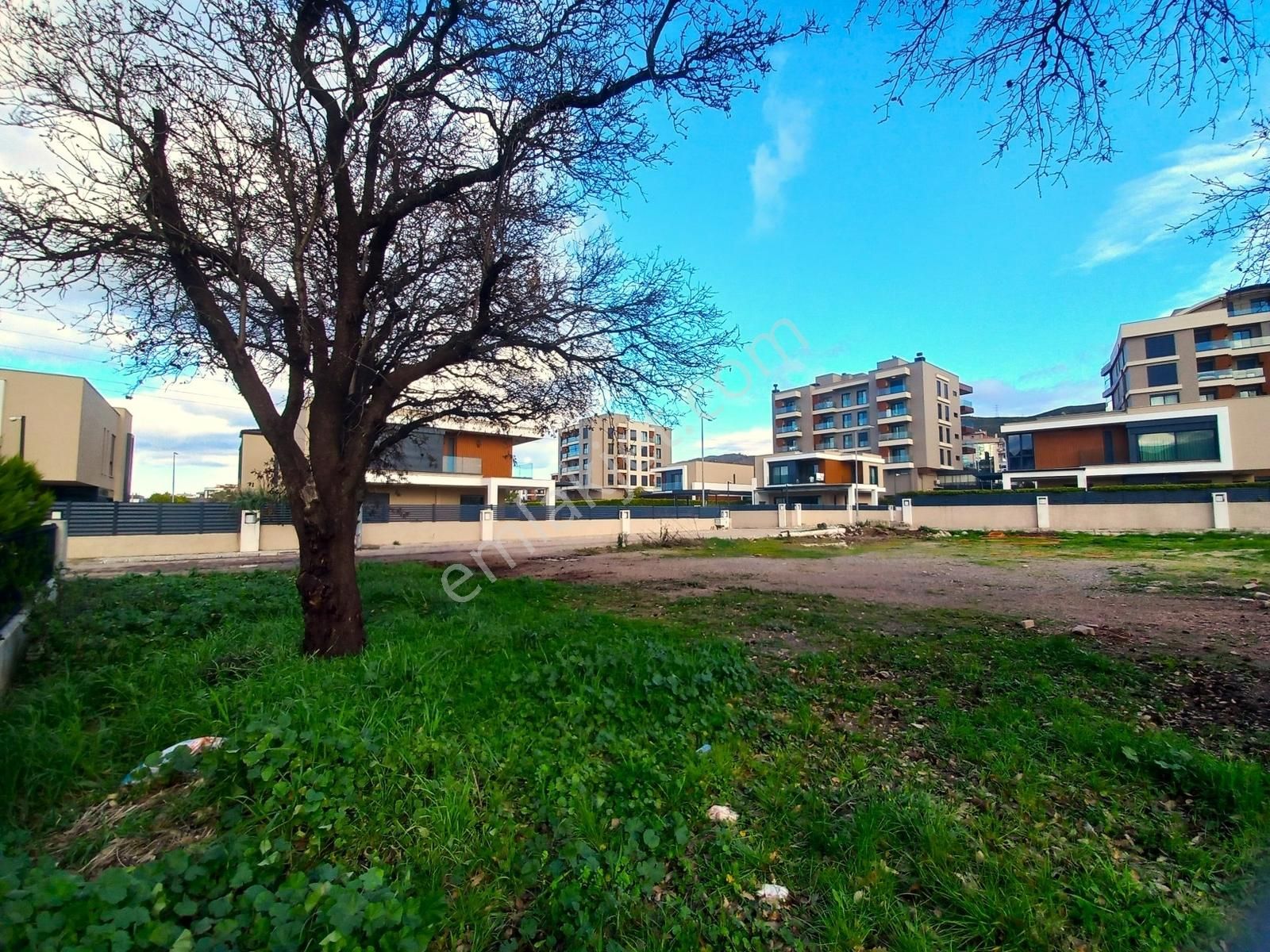 Güzelbahçe Yelki'de Yüksek Değeri Olan İmarlı Arsa