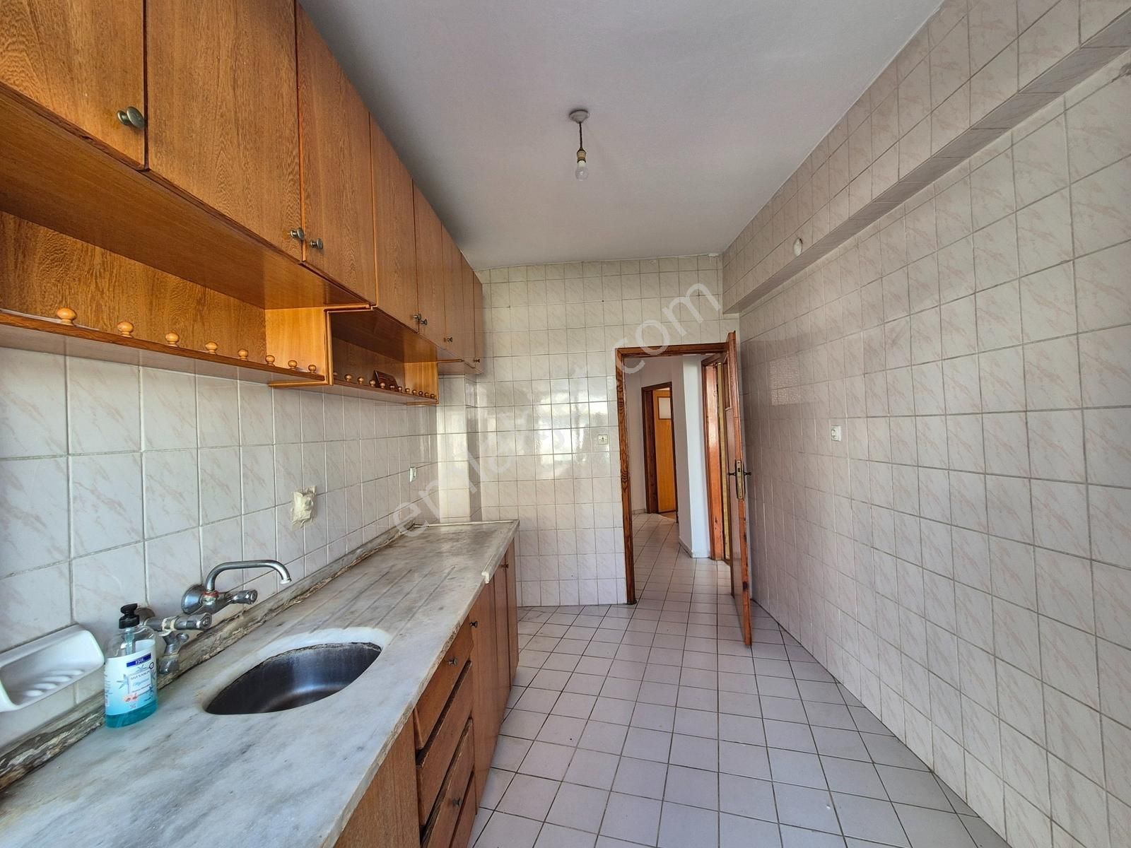 Kiracı Çıktı! Fırsat! Milli Egemenlik Caddesinde Satılık 3+1 - Görsel 14