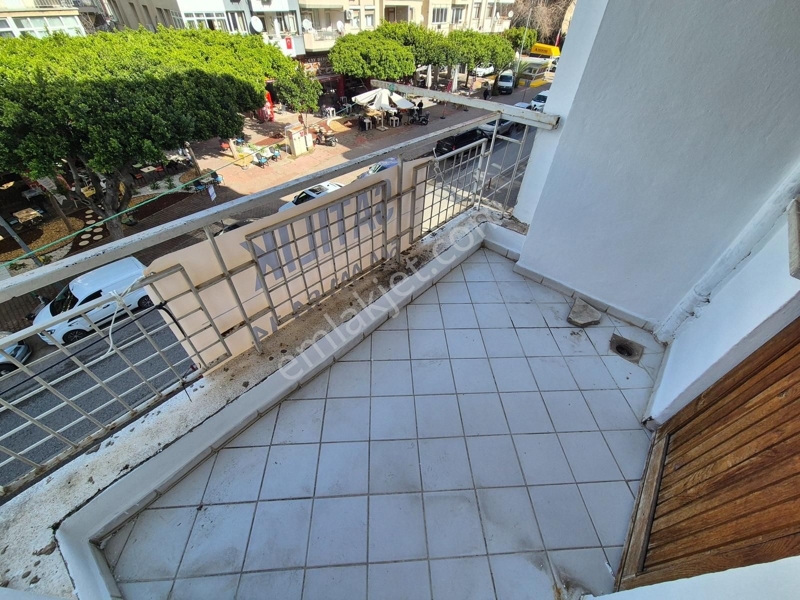 Kiracı Çıktı! Fırsat! Milli Egemenlik Caddesinde Satılık 3+1 - Görsel 8