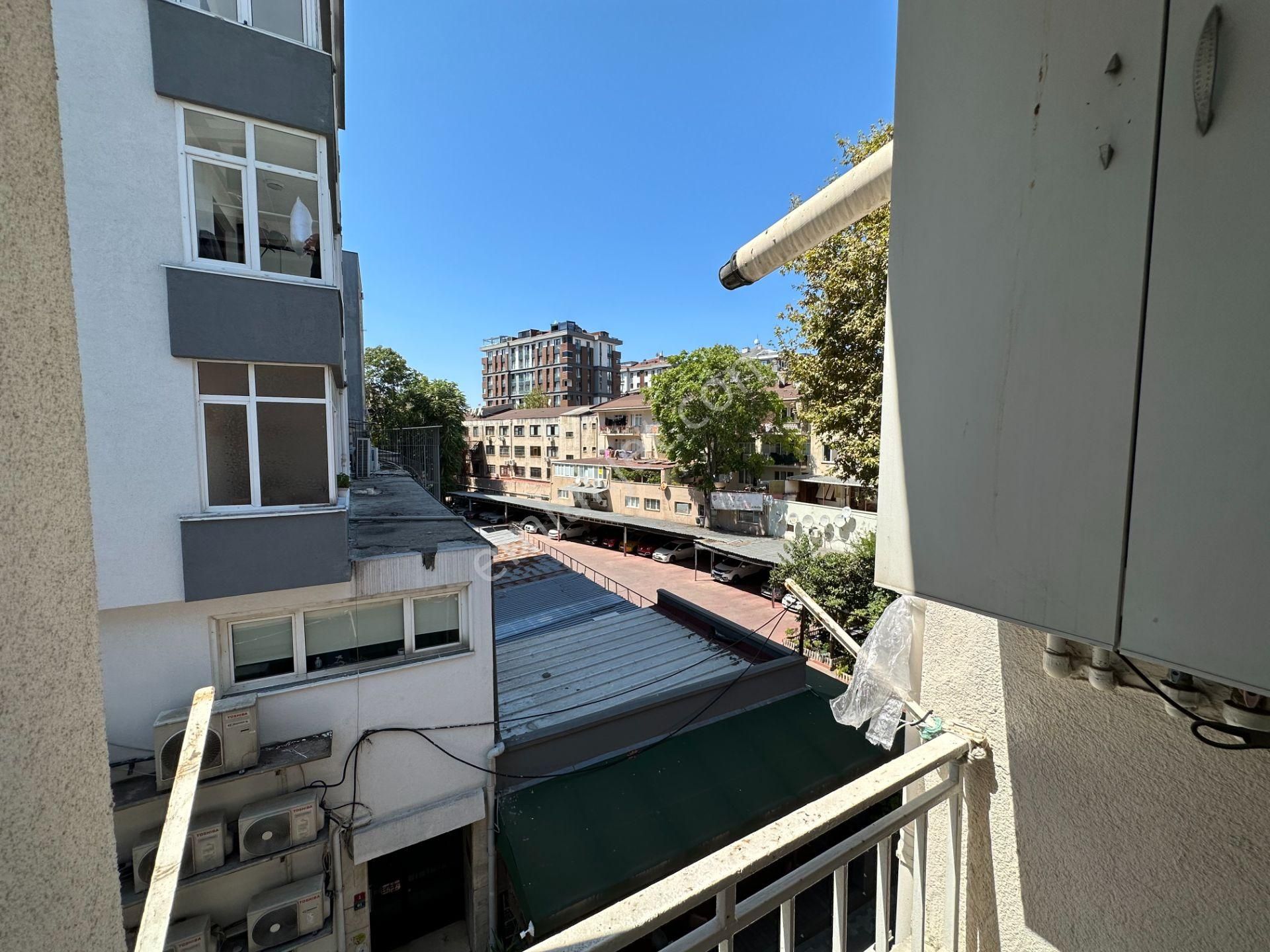 Remax Ümraniye Çarşı Öğrenciye Uygun Metro Dibinde Kiralık Daire - Görsel 7