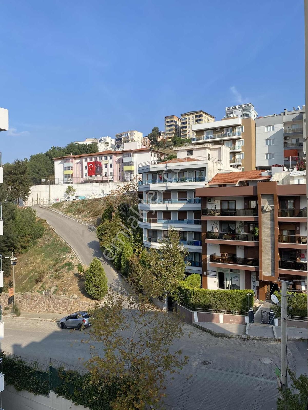 Türker Emlak | 3+1 130m2 Yeni Bina, Otoparklı, Ebeveyn Banyolu - Görsel 12