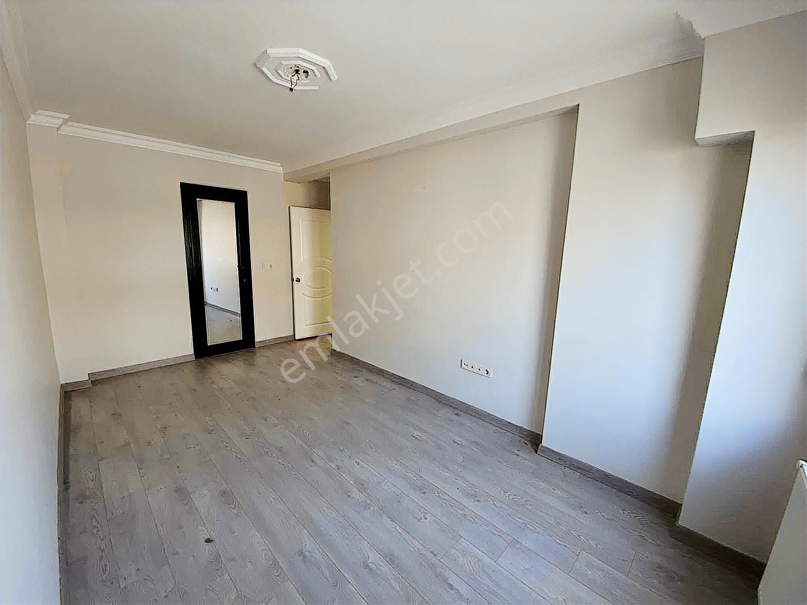 Türker Emlak | 3+1 130m2 Yeni Bina, Otoparklı, Ebeveyn Banyolu - Görsel 9