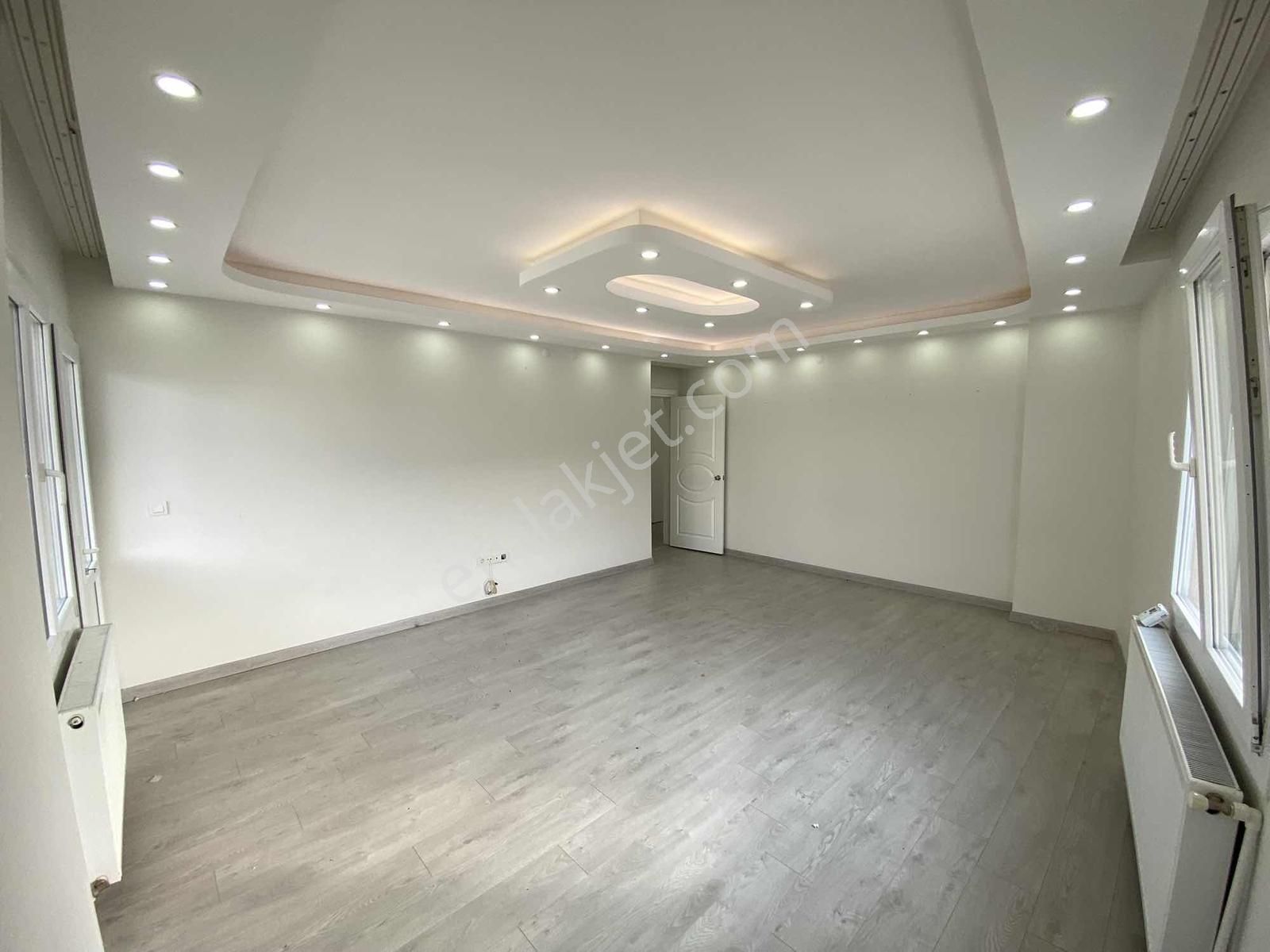 Türker Emlak | 3+1 130m2 Yeni Bina, Otoparklı, Ebeveyn Banyolu - Görsel 16