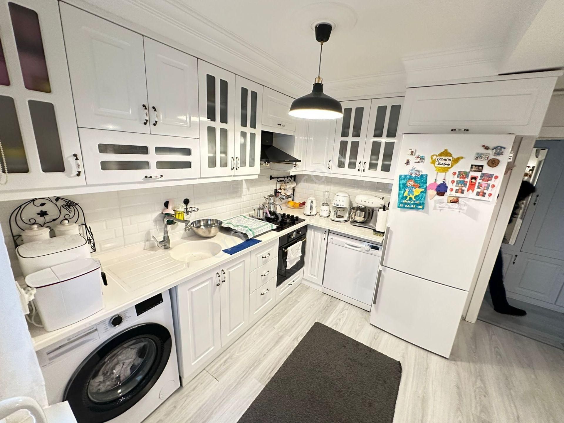 Danışment Göbek Yakını Orta Katta 3+1 Ön Güney Full Yapılı - Görsel 15