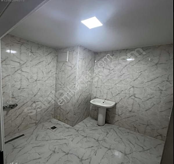 19 Mayıs Mahallesinde 3+1 Bahçe Katısatılık Daire - Görsel 4