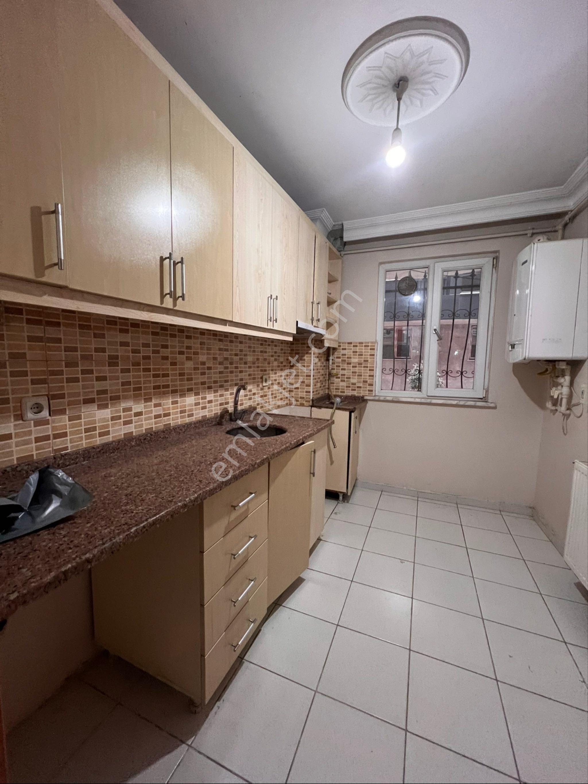 Tiyap'dan Yenibosna Zafer Mh. Satılık 1+1 Yüksek Giriş Daire - Görsel 9