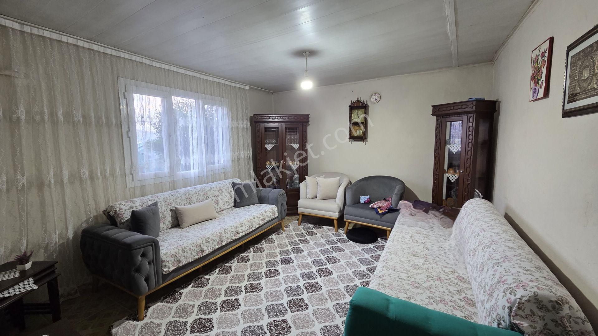 Bayraklı R. Şevket İnce Mah. 153 M² Satılık Arsa + 1 Katlı Ev 100 M² - Görsel 12