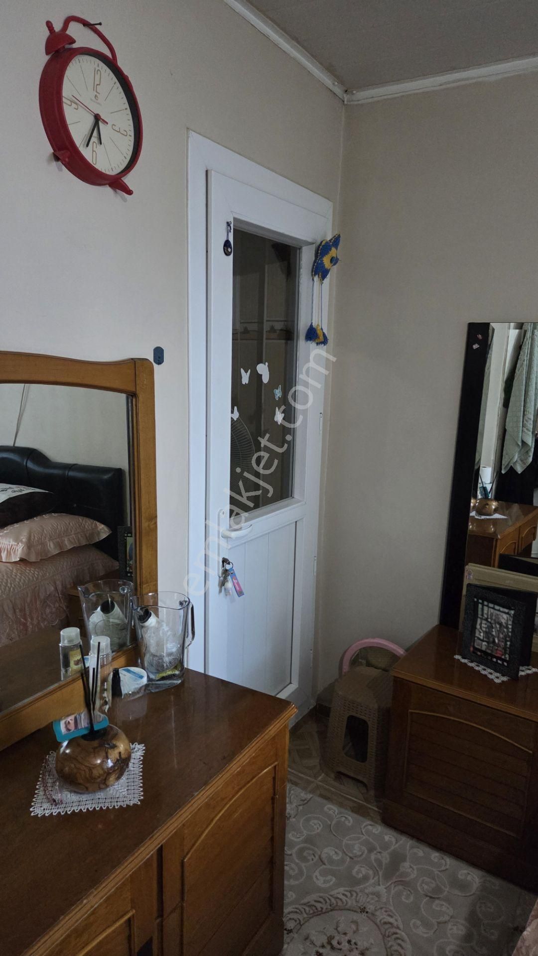 Bayraklı R. Şevket İnce Mah. 153 M² Satılık Arsa + 1 Katlı Ev 100 M² - Görsel 15