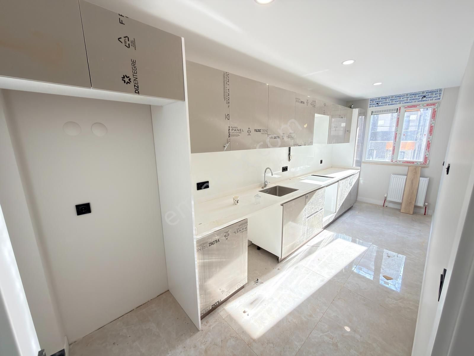 █ Konfor █ Ebeveyn Banyolu, Güney Sokağa Cepheli Geniş Sıfır 3+1 - Görsel 14