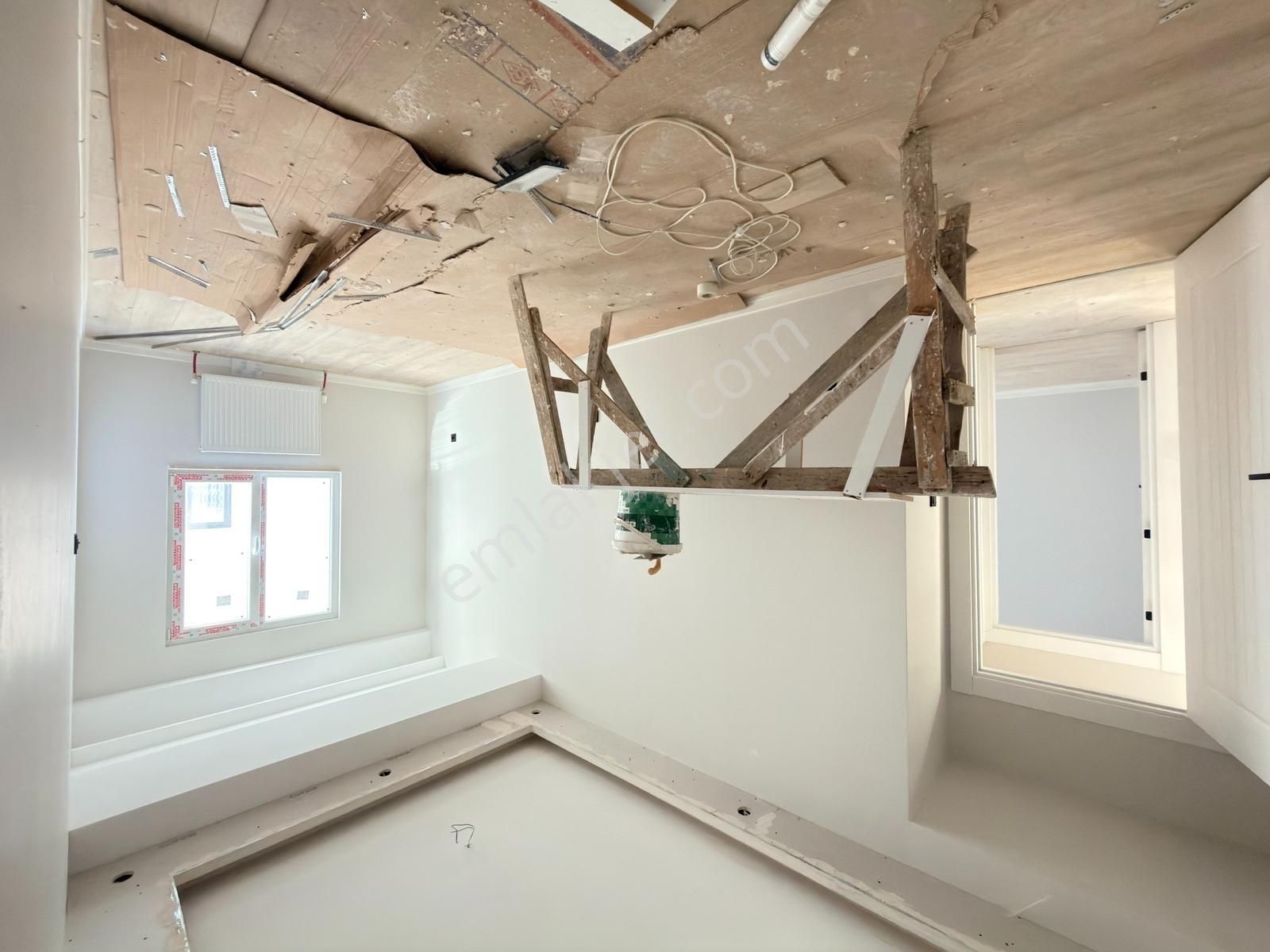 █ Konfor █ Ebeveyn Banyolu, Güney Sokağa Cepheli Geniş Sıfır 3+1 - Görsel 31