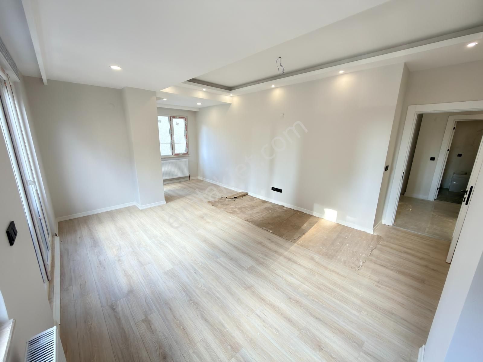 █ Konfor █ Ebeveyn Banyolu, Güney Sokağa Cepheli Geniş Sıfır 3+1 - Görsel 21