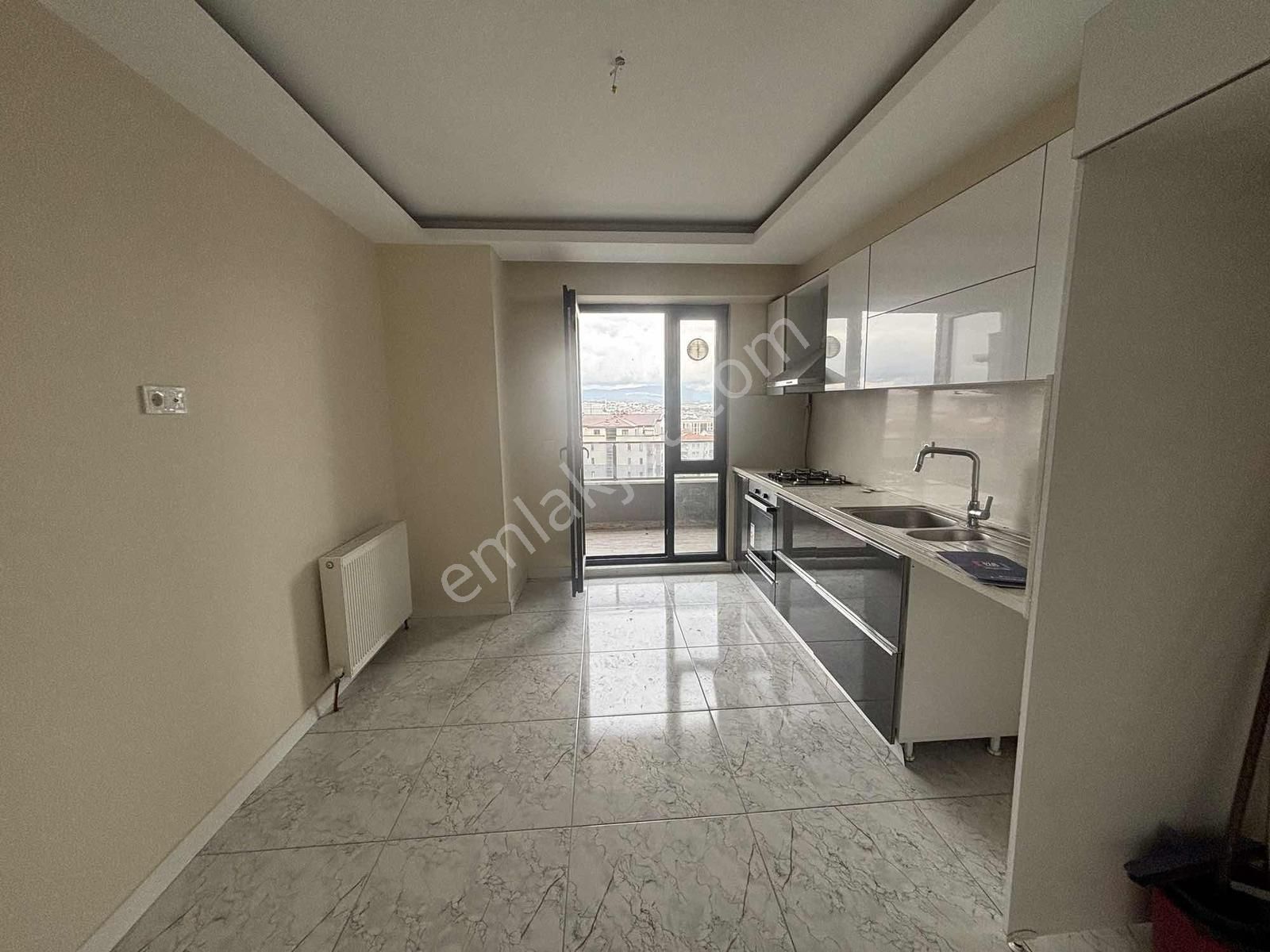 Dialog Time Esentepe Katre Oba-1 Sitesinde 6+1 Kiralık Daire - Görsel 16