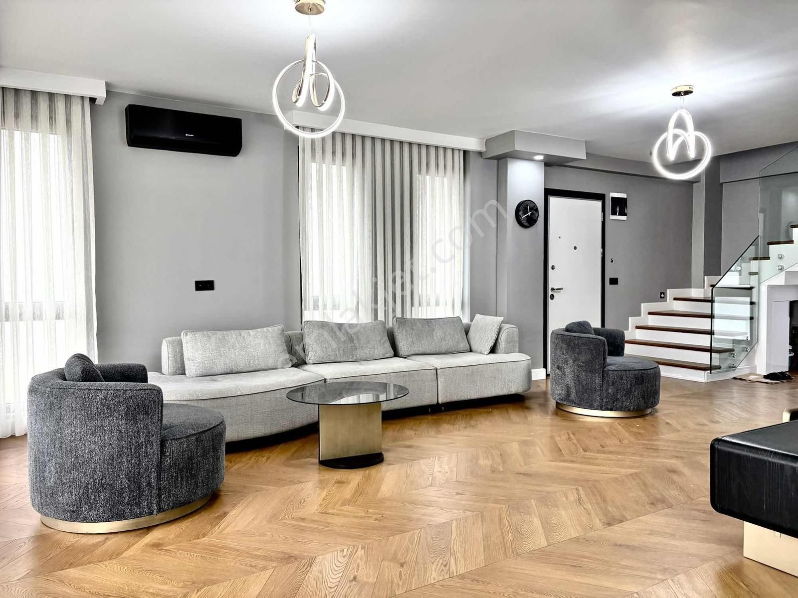 ▄sadece Onur Yıldırımdan Denize Sıfır Havuzlu Eşyalı 5+1 Villa▀ - Görsel 14