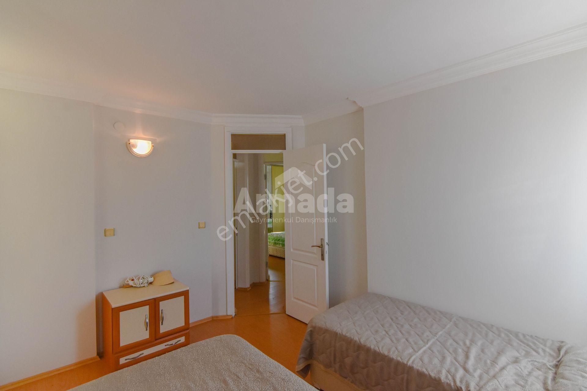 Kuşadası Soğucak'ta Denize Sıfır Satılık 4+1 Müstakil Villa - Görsel 23