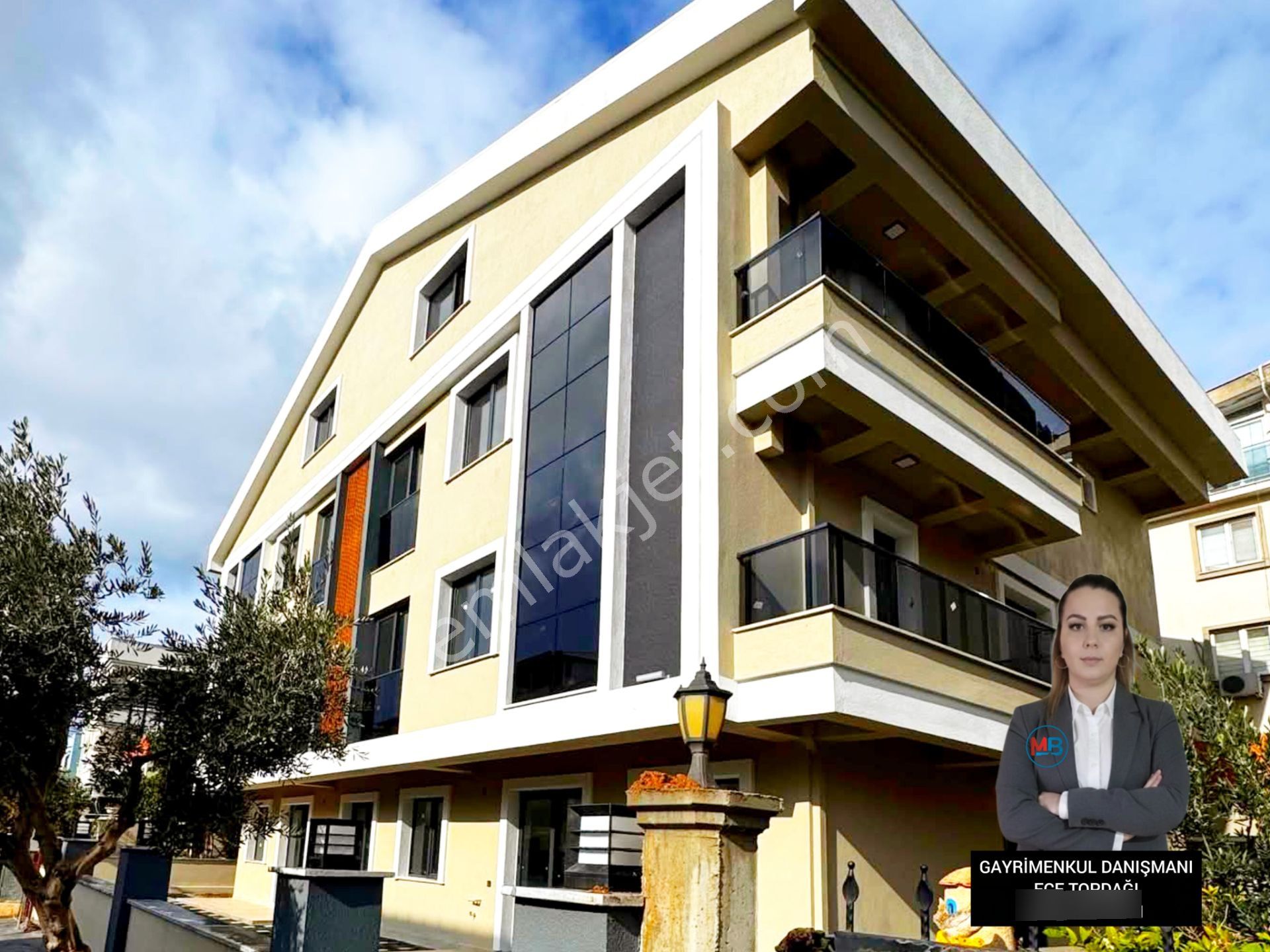 Didim'de Satılık 3+1 Ayrı Mutfak Dublex Barbekülu Asansörlü Sıfır Daire