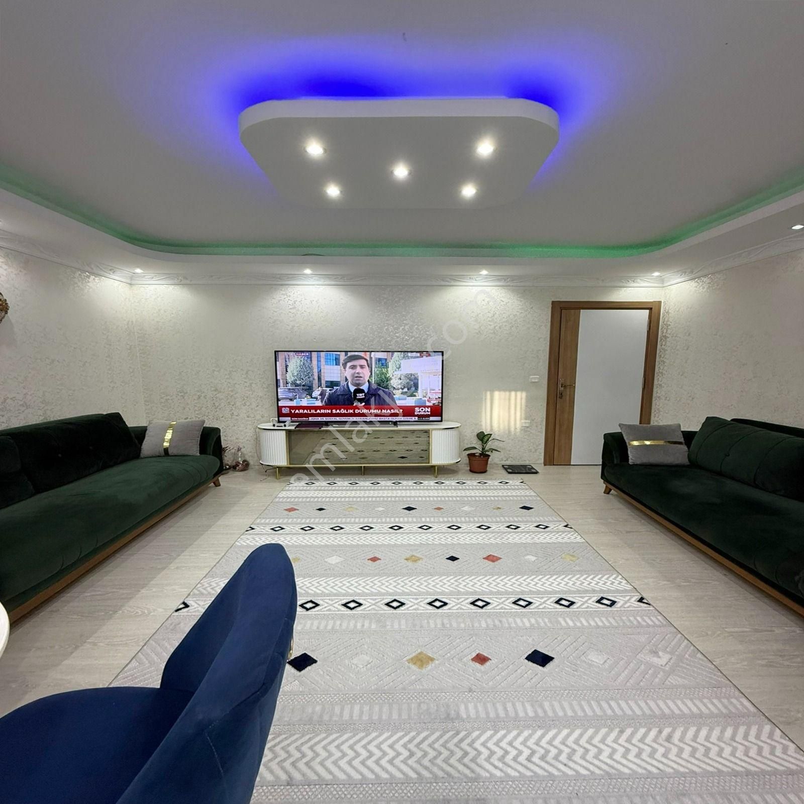 Askaya Dan Emin Evime Katılıma Uygun Üçevlerde 2+1 Geniş M2 Satılık Arakat - Görsel 2