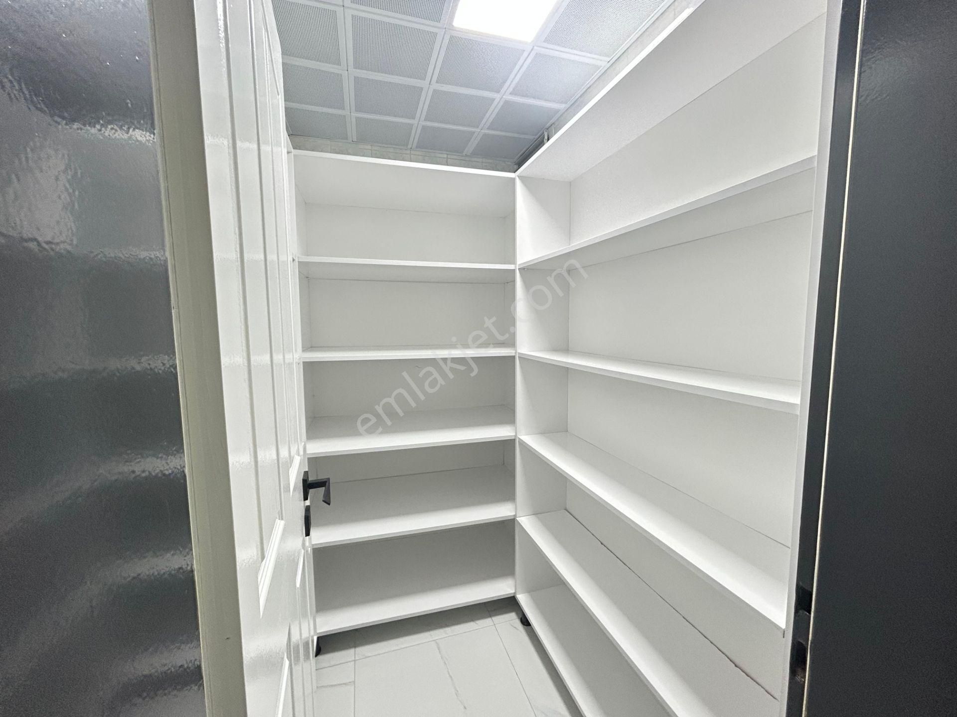 Taner'den Dikmen'de 4+1+kiler 2 Banyolu Asansörlü Kapalı Garajlı - Görsel 24