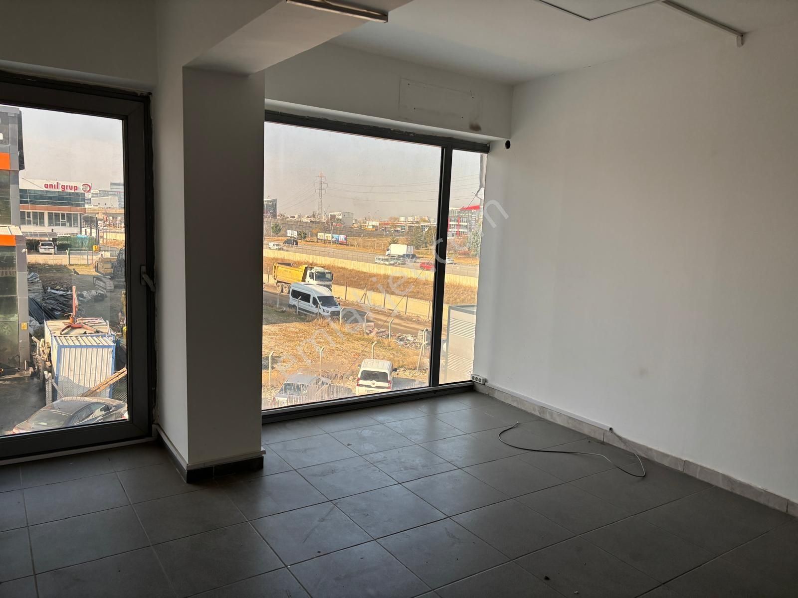 Ostim Osb'de 1000m2 Komple Satılık Bina - Görsel 19
