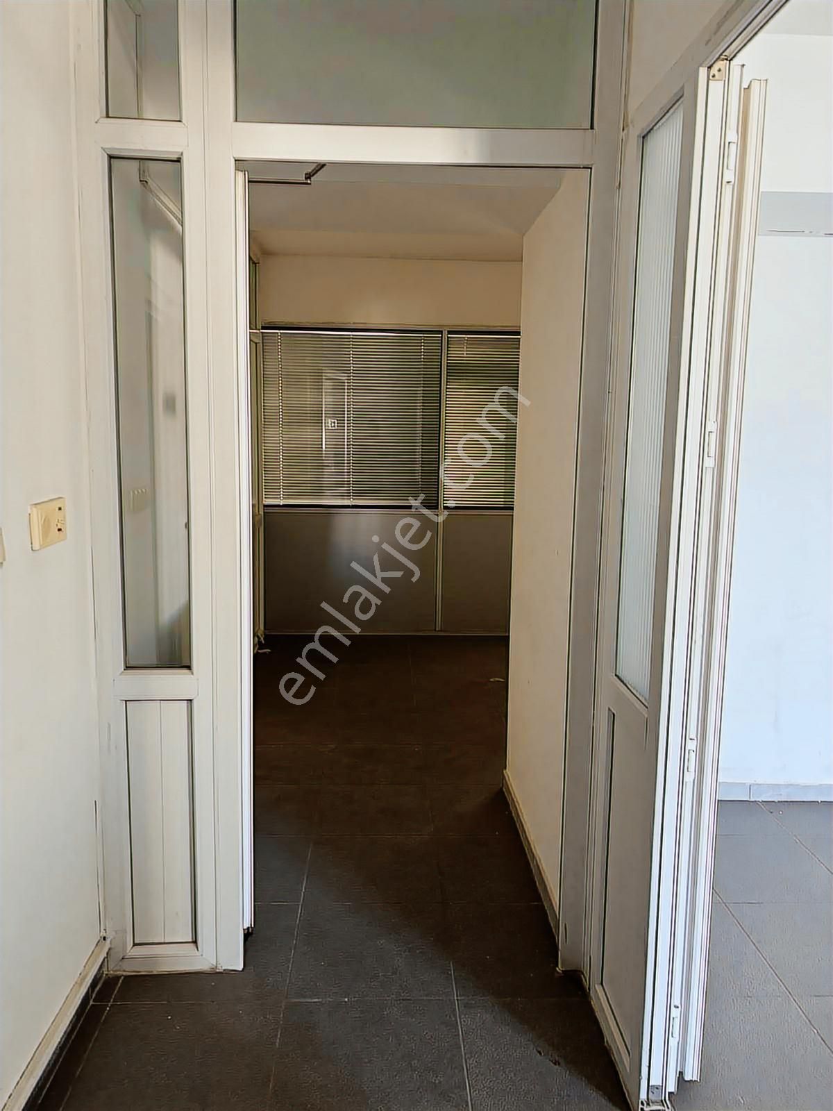 Ostim Osb'de 1000m2 Komple Satılık Bina - Görsel 32