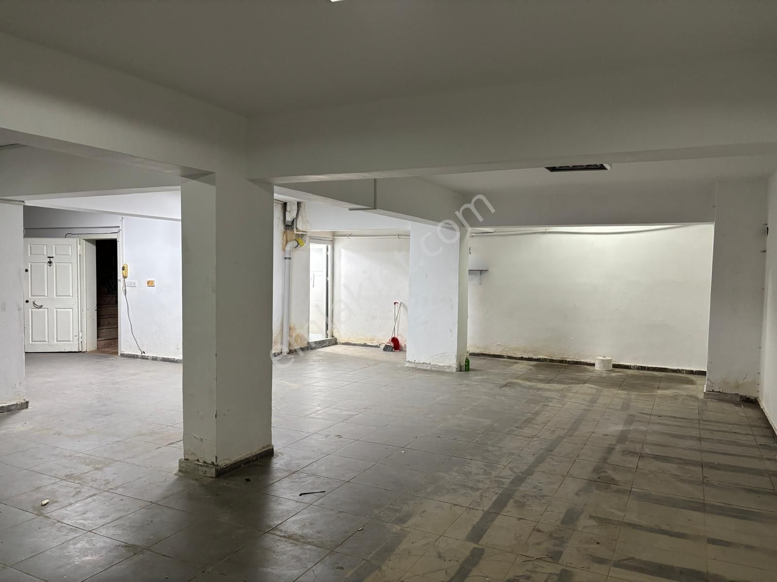 Ostim Osb'de 1000m2 Komple Satılık Bina - Görsel 6