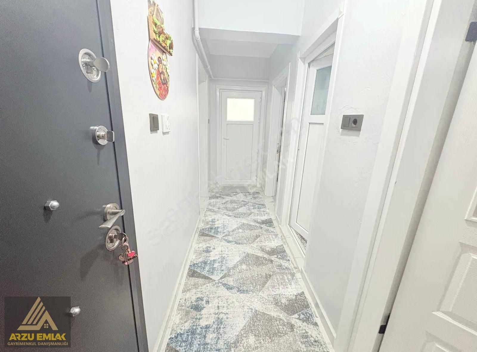 Arzu Emlaktan 75.yıl Mah Satılık 2+1 Balkonlu Yüksekgiriş Daire - Görsel 33